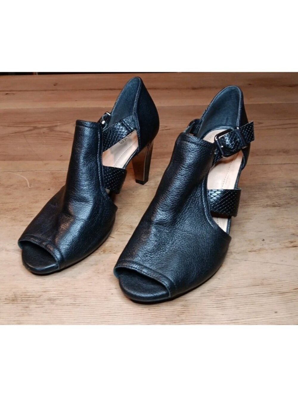 Nurture Pamina Shoe Women US 8.5 Black Leather Peep Toe Buckle Strap 3" Heel